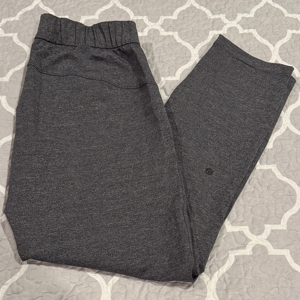 Lululemon On The Fly Pant Sz 8